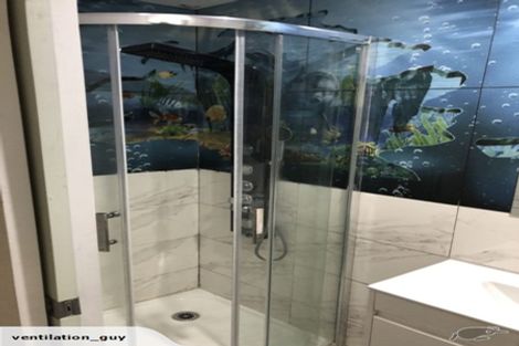 Photo of property in 33 Hewlett Road, Massey, Auckland, 0614