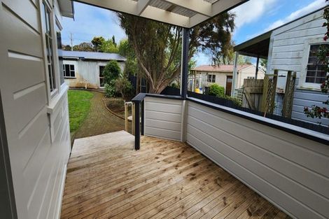 Photo of property in 111 Wilson Street, Hawera, 4610