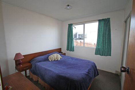 Photo of property in 18 Culzean Grove, Bell Block, New Plymouth, 4312