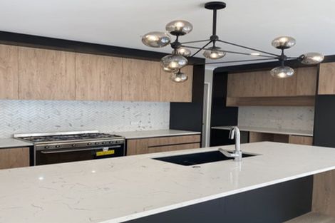 Photo of property in 30 Godfrey Drive, Orewa, 0931