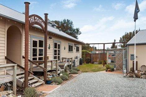 Photo of property in 11 Half Time Close, Omakau, 9376