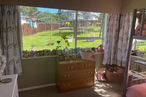 Photo of property in 8 Megan Avenue, Pakuranga Heights, Auckland, 2010