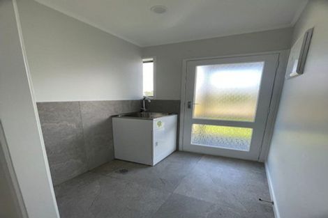 Photo of property in 3 Cade Place, Weymouth, Auckland, 2103