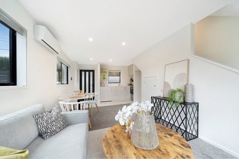Photo of property in 3/137 View Road, Sunnyvale, Auckland, 0612