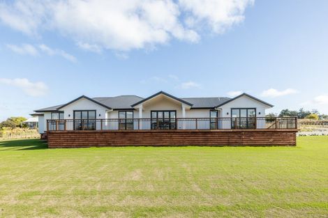 Photo of property in 710c Pourerere Road, Otane, Waipawa, 4271