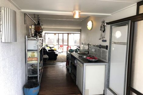 Photo of property in 40 Maunganui Road, Mount Maunganui, 3116