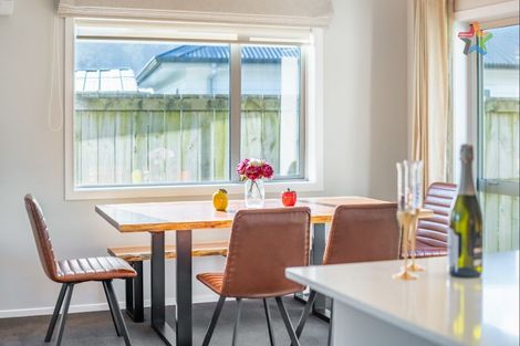 Photo of property in 7 Brian Hughes Road, Wainuiomata, Lower Hutt, 5014