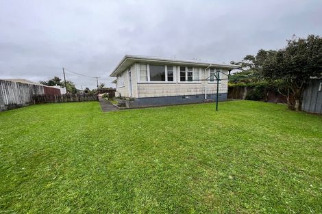 Photo of property in 12a/1 Walsh Road, Westown, New Plymouth, 4310