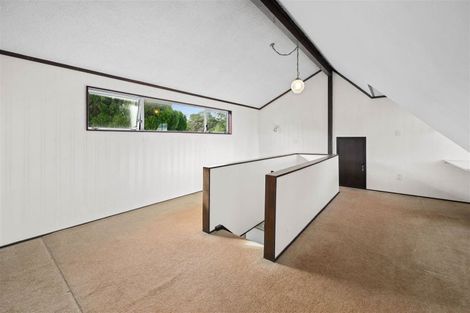 Photo of property in 19 Blundell Place, Chatswood, Auckland, 0626