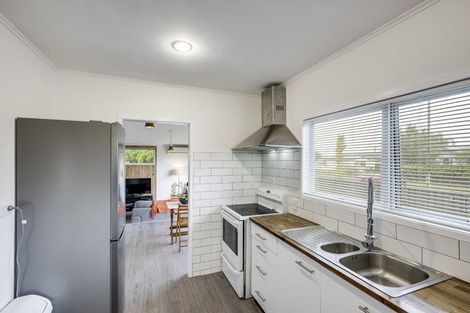 Photo of property in 35 Coventry Avenue, Tamatea, Napier, 4112