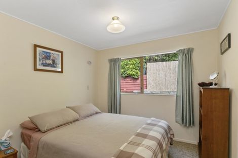 Photo of property in 9a Ridd Crescent, Karori, Wellington, 6012