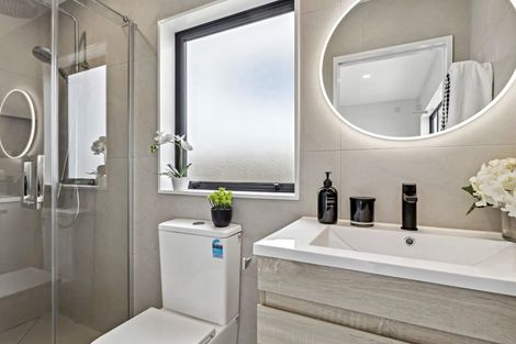 Photo of property in 647b Te Atatu Road, Te Atatu Peninsula, Auckland, 0610