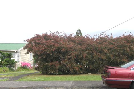 Photo of property in 14 Sunnyfield Crescent, Glenfield, Auckland, 0629