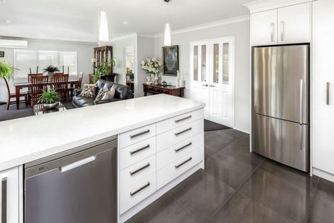 Photo of property in 201 Kilkenny Drive, East Tamaki Heights, Auckland, 2016