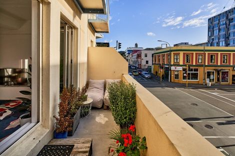 Photo of property in Palazzo, 42u2 Vivian Street, Te Aro, Wellington, 6011