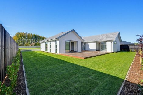 Photo of property in 43 Thirlwall Street, Woodend, 7610
