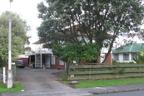 Photo of property in 7 Hereford Street, Te Atatu Peninsula, Auckland, 0610