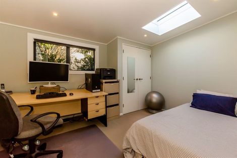 Photo of property in 109 Seaview Road, Paraparaumu Beach, Paraparaumu, 5032