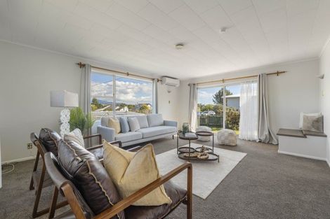 Photo of property in 94 Omata Road, Marfell, New Plymouth, 4310