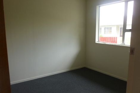 Photo of property in 51f1- Hartford Crescent, Totara Park, Upper Hutt, 5018