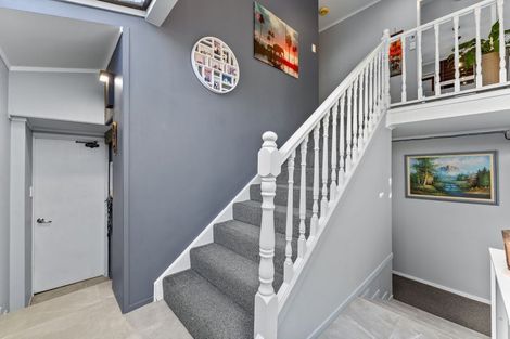 Photo of property in 34 Spinnaker Drive, Te Atatu Peninsula, Auckland, 0610