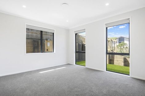Photo of property in 58 Leathem Crescent, Pokeno, 2402