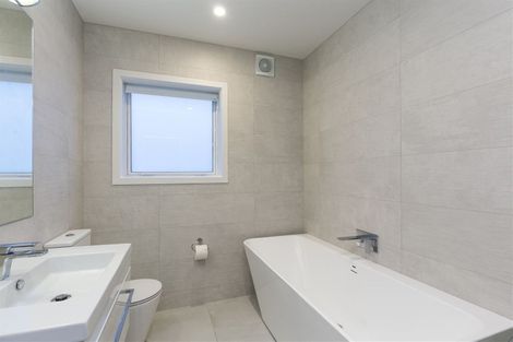 Photo of property in 74u5 Jubilee Road, Khandallah, Wellington, 6035