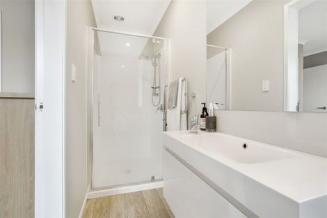 Photo of property in 142u3 Forest Lake Road, Forest Lake, Hamilton, 3200