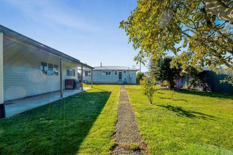 Photo of property in 37 Reid Avenue, Hawera, 4610