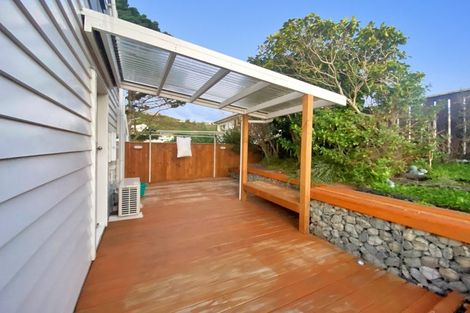 Photo of property in 12 Glen Alton Avenue, Paparangi, Wellington, 6037
