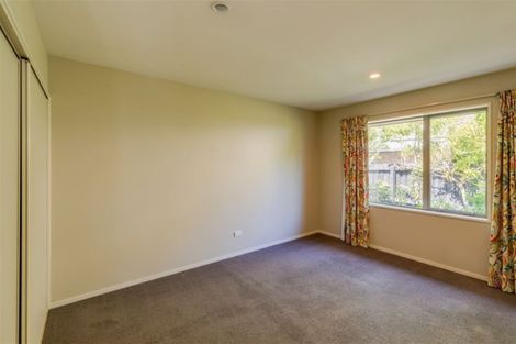 Photo of property in 130 Wairakei Road, Bryndwr, Christchurch, 8053