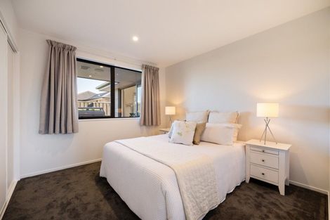 Photo of property in 8 Plover Avenue, Amberley, 7410