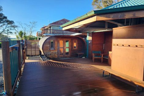 Photo of property in 4 Maungatawhiri Road, Raglan, 3295