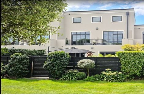 Photo of property in 8 Country Club Terrace, Northwood, Christchurch, 8051