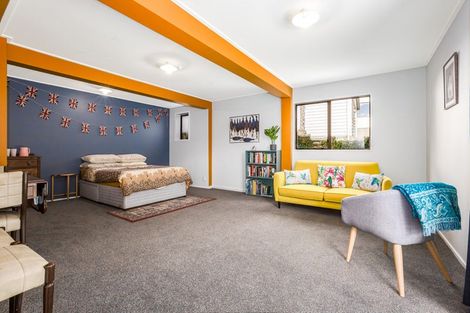 Photo of property in 49b Albatross Close, Whitby, Porirua, 5024