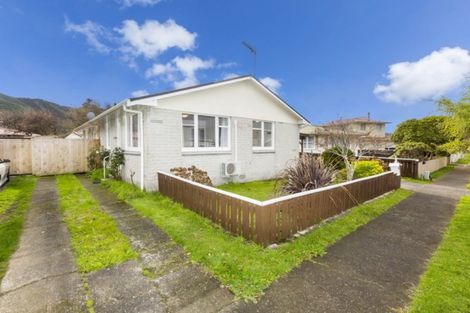 Photo of property in 1/19 Clouston Park Road, Clouston Park, Upper Hutt, 5018