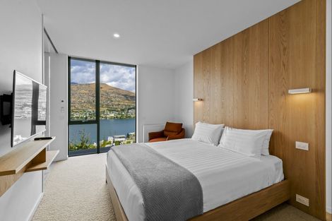 Photo of property in 1 Highlands Close, Queenstown, 9300