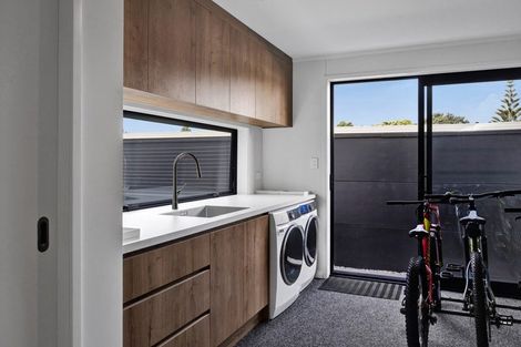 Photo of property in 12 Te Ara O Ngakeiha, Fitzroy, New Plymouth, 4312