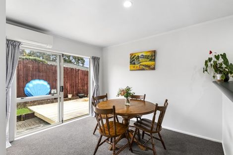 Photo of property in 24a James Road, Manurewa, Auckland, 2102