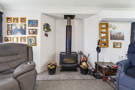 Photo of property in 26 East Road, Shannon, 4821