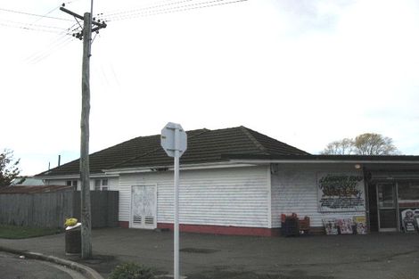 Photo of property in 166 Langdons Road, Northcote, Christchurch, 8052