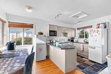 Photo of property in 11 Christian Street, Bryndwr, Christchurch, 8053