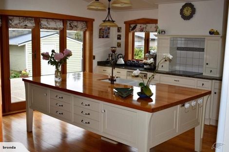 Photo of property in 65 Russell Street, Westport, 7825