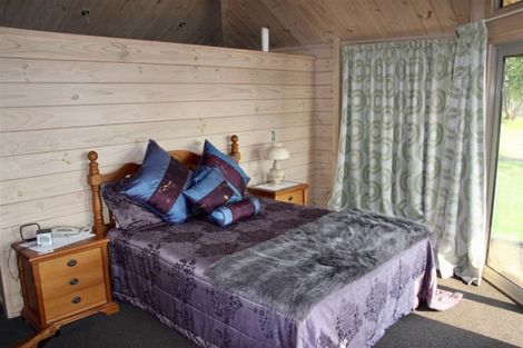 Photo of property in 1 Leeward Drive, Whitianga, 3510