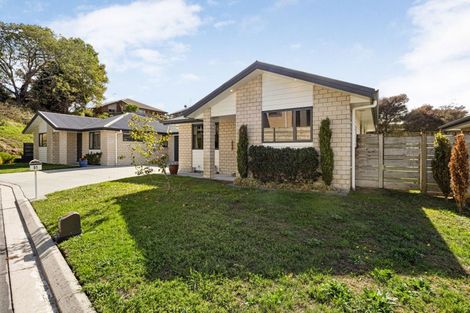 Photo of property in 51 Shrule Place, Huntington, Hamilton, 3210