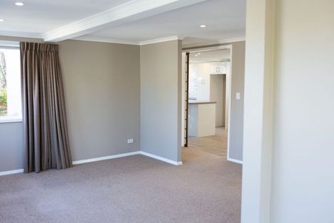Photo of property in 5a Waimarie Avenue, Paraparaumu, 5032