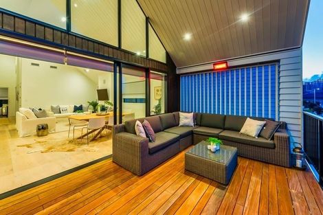 Photo of property in 42 Catalina Drive, Hobsonville, Auckland, 0616
