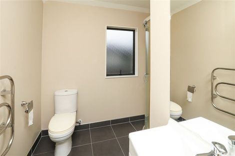 Photo of property in 225b Fox Street, Hamilton East, Hamilton, 3216