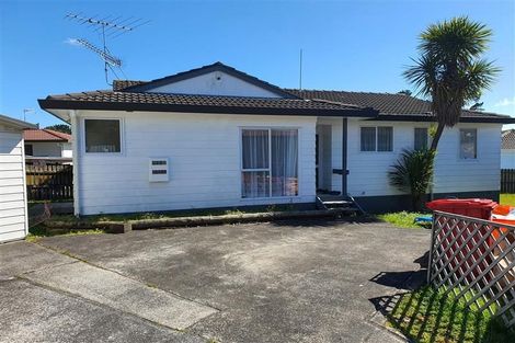 Photo of property in 40 Hassan Drive, Massey, Auckland, 0614