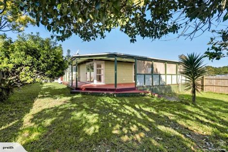Photo of property in 7 Gambare Place, Wattle Downs, Auckland, 2103